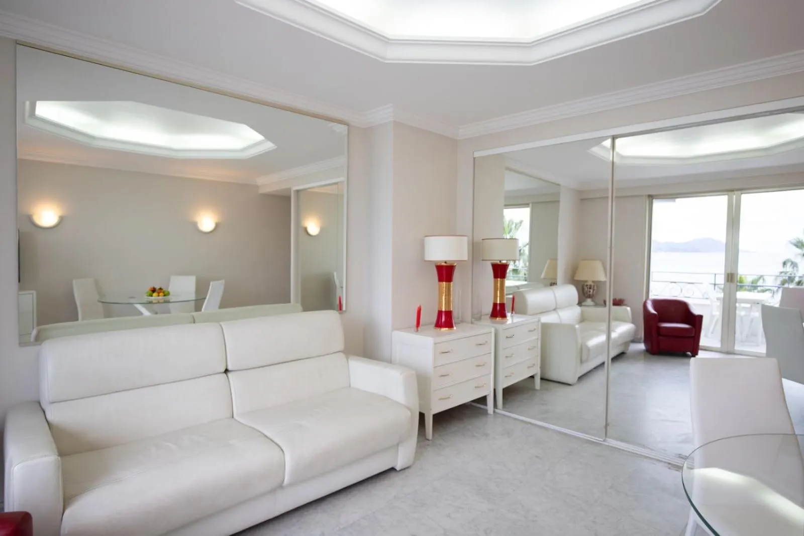 One Bedroom Apartment With Beautiful Sea View Cannes