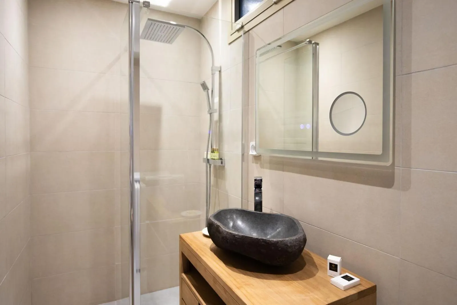 One Bedroom Apartment With Beautiful Sea View Cannes